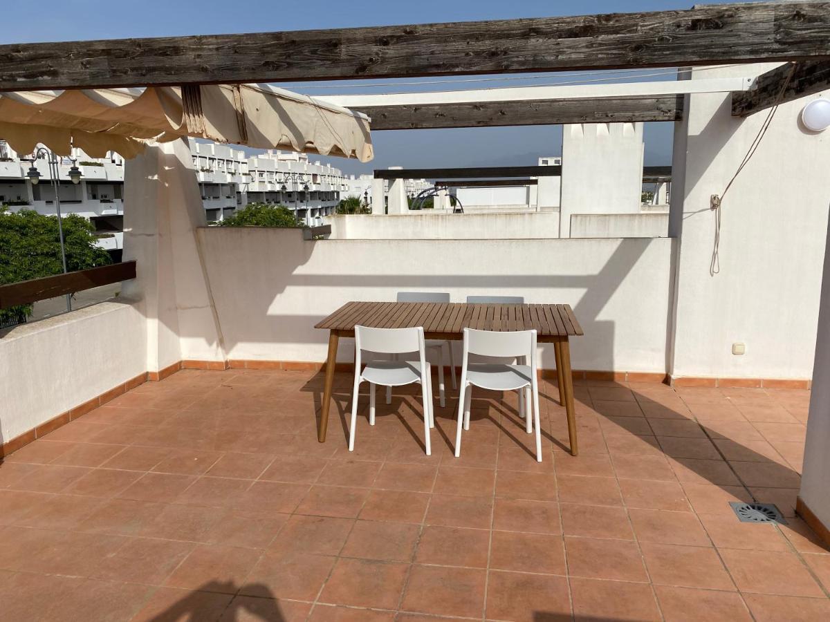 Appartement Avec Solarium Sur Golf Resort Alhama de Murcia Eksteriør billede